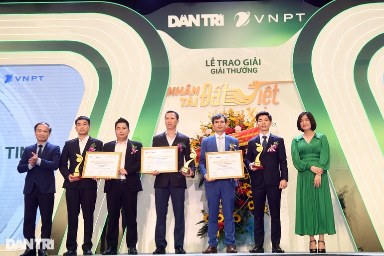 d54cb1725c8392ddcb92.jpg d54cb1725c8392ddcb92.jpg