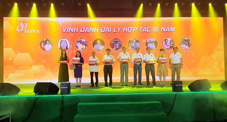 Hơn 200 đại lý đã tham dự Hội nghị khách hàng Japfa Nam Việt Nam - 2 Hơn 200 đại lý đã tham dự Hội nghị khách hàng Japfa Nam Việt Nam - 2