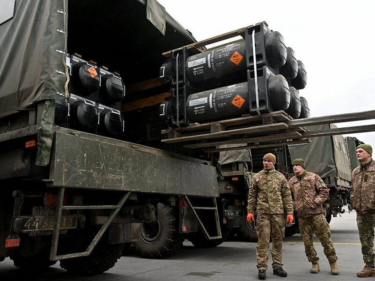 Mỹ mất dấu vũ khí chuyển cho Ukraine - 1