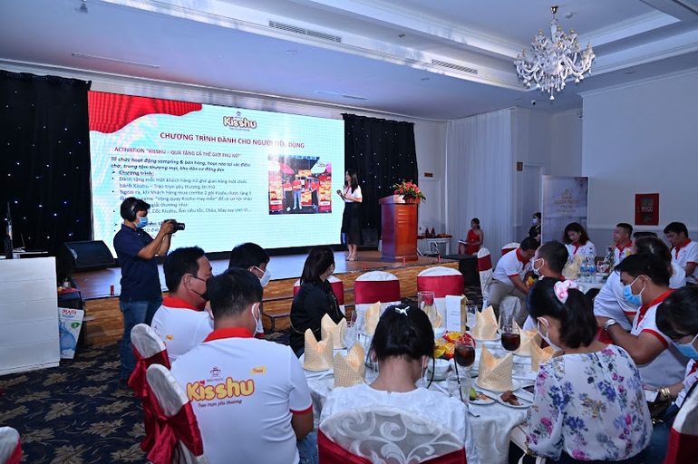 Bảo Ngọc tổ chức hội nghị ra mắt sản phẩm Kisshu bông lan Trao trọn yêu thương - 1 Bảo Ngọc tổ chức hội nghị ra mắt sản phẩm Kisshu bông lan Trao trọn yêu thương - 1