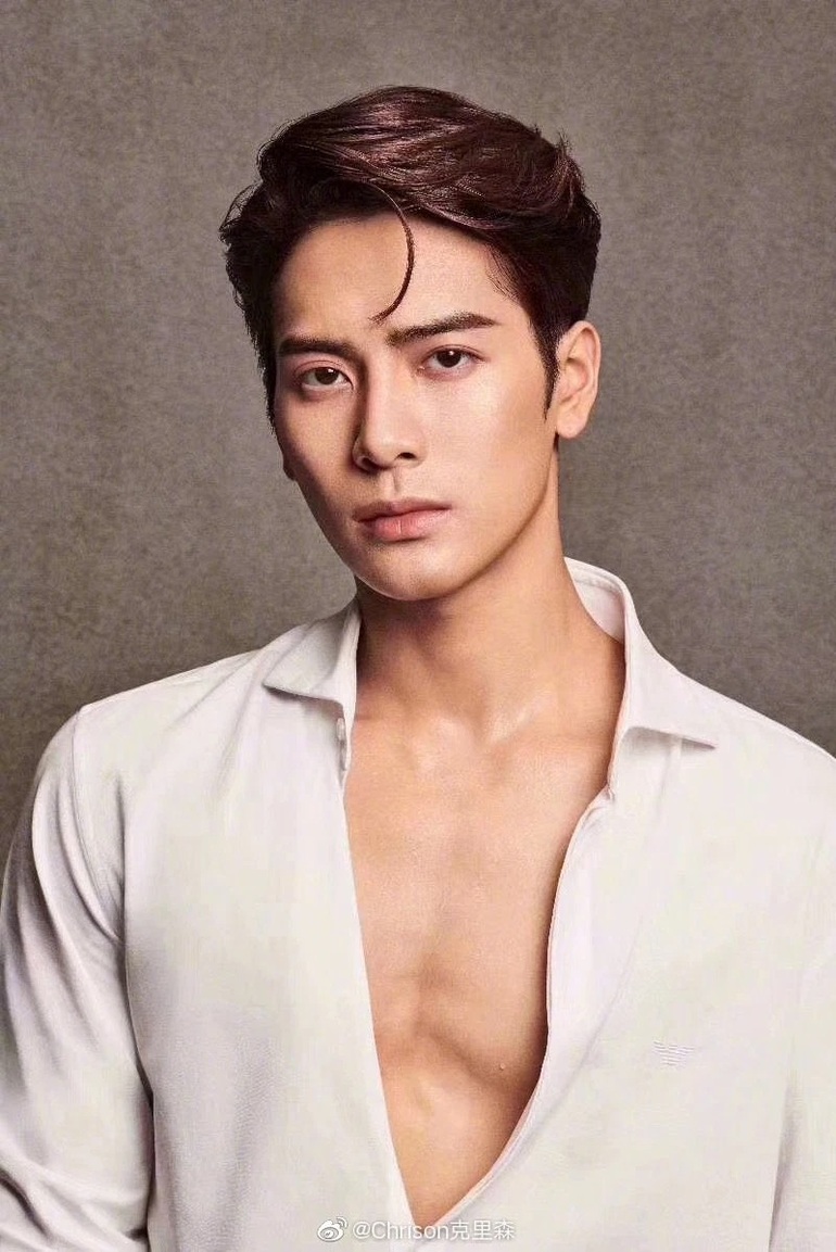 Ca sĩ Châu Á Jackson Wang gây sốt tại Mỹ với màn biểu diễn nóng bỏng mắt - 6 Ca sĩ Châu Á Jackson Wang gây sốt tại Mỹ với màn biểu diễn nóng bỏng mắt - 6