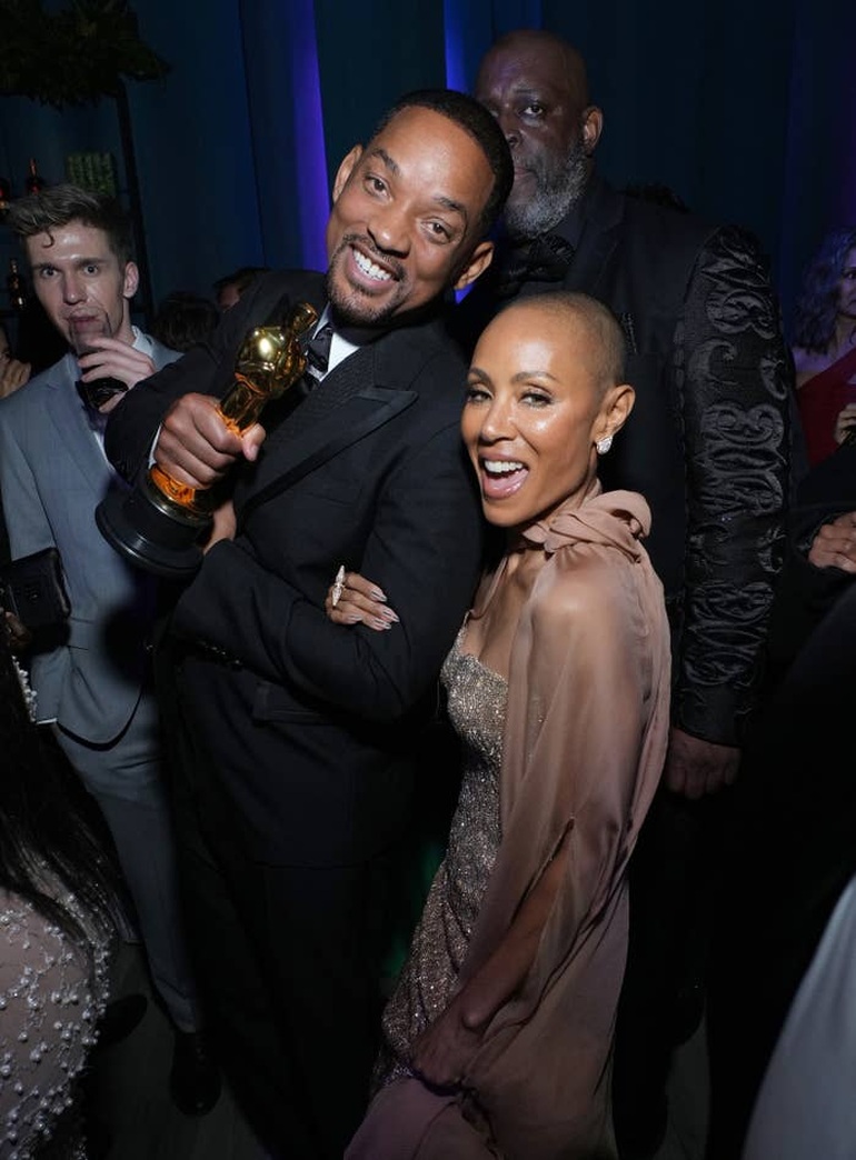 Mối quan hệ căng thẳng giữa Will Smith và vợ sau cái tát chấn động ở Oscar - 2