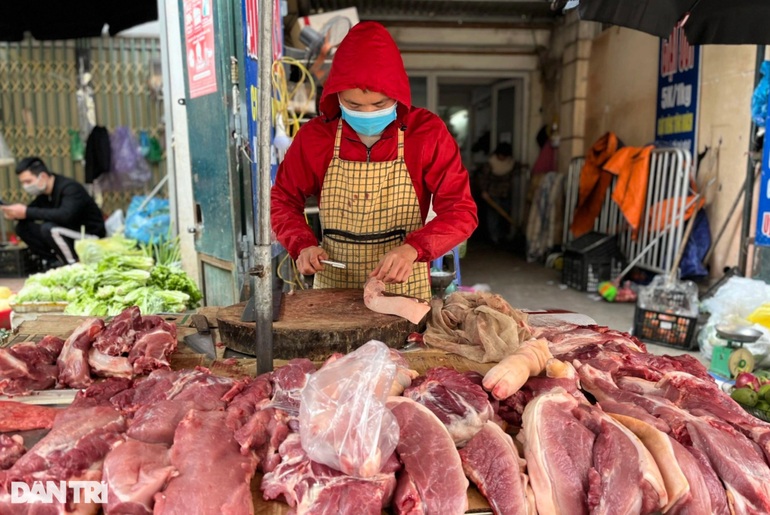 Vì sao giá lợn hơi tăng cao, tiến sát 60.000 đồng/kg? - 1