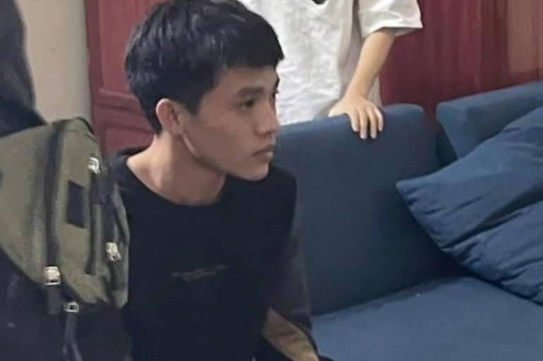 Dụ dỗ bạn gái gửi ảnh nóng rồi đe dọa, tống tiền - 1 Dụ dỗ bạn gái gửi ảnh nóng rồi đe dọa, tống tiền - 1
