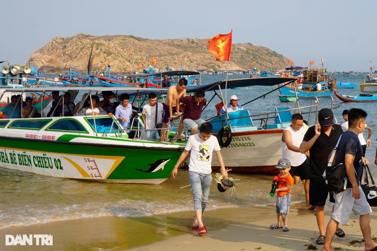 Quy Nhơn - Thiên đường biển hút khách dịp lễ 30/4 và 1/5 - 2 Quy Nhơn - Thiên đường biển hút khách dịp lễ 30/4 và 1/5 - 2