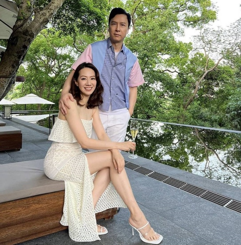 Cuộc sống vợ đẹp, con xinh, gia đình hoàn hảo của Chân Tử Đan - 2 Cuộc sống vợ đẹp, con xinh, gia đình hoàn hảo của Chân Tử Đan - 2