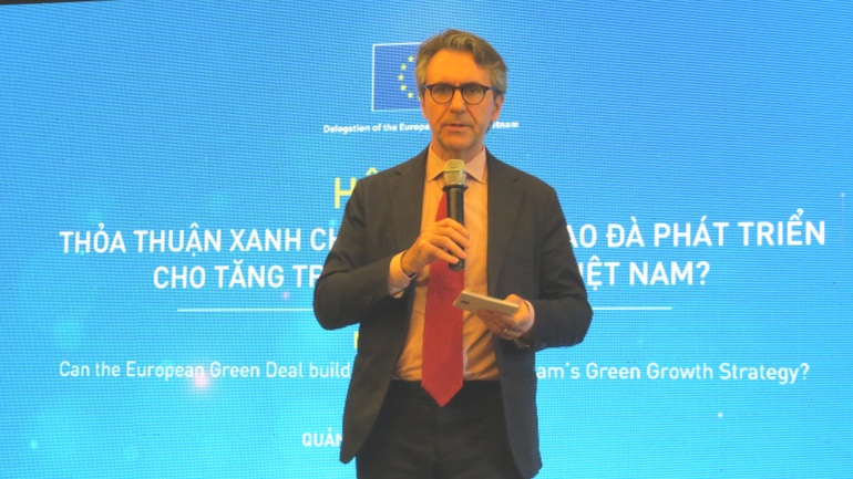 Đại sứ Giorgio Aliberti: EU sẵn sàng hỗ trợ Việt Nam tăng trưởng xanh - 1 Đại sứ Giorgio Aliberti: EU sẵn sàng hỗ trợ Việt Nam tăng trưởng xanh - 1