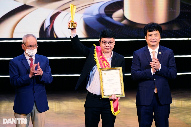 Covid-19 tạo ra những cơ hội thúc đẩy ngành CNTT-TT phát triển - 3 Covid-19 tạo ra những cơ hội thúc đẩy ngành CNTT-TT phát triển - 3