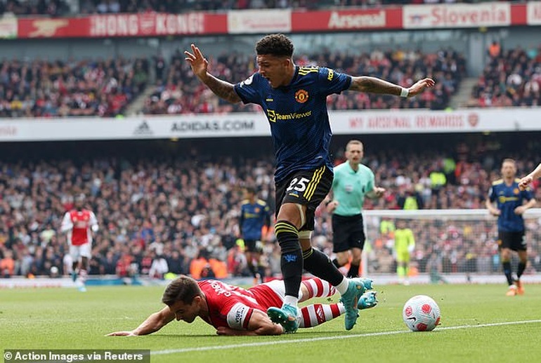 Trọng tài từ chối quả phạt đền cho Man Utd trước Arsenal - 1 Trọng tài từ chối quả phạt đền cho Man Utd trước Arsenal - 1