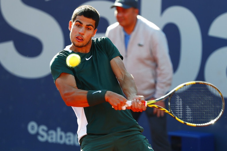 Tiểu Nadal Carlos Alcaraz lên ngôi vô địch Barcelona Open 2022 - 1 Tiểu Nadal Carlos Alcaraz lên ngôi vô địch Barcelona Open 2022 - 1