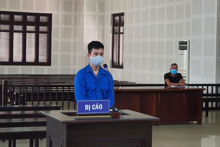 Tán tỉnh vợ người khác trên Facebook, nam thanh niên bị đâm dập phổi - 1 Tán tỉnh vợ người khác trên Facebook, nam thanh niên bị đâm dập phổi - 1
