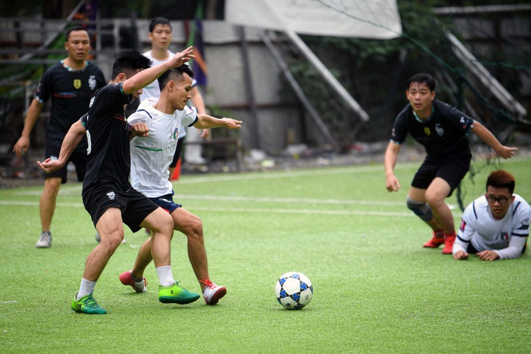 Nói là làm, FC Báo Dân trí giật cúp vô địch đầy kịch tính - 8 Nói là làm, FC Báo Dân trí giật cúp vô địch đầy kịch tính - 8