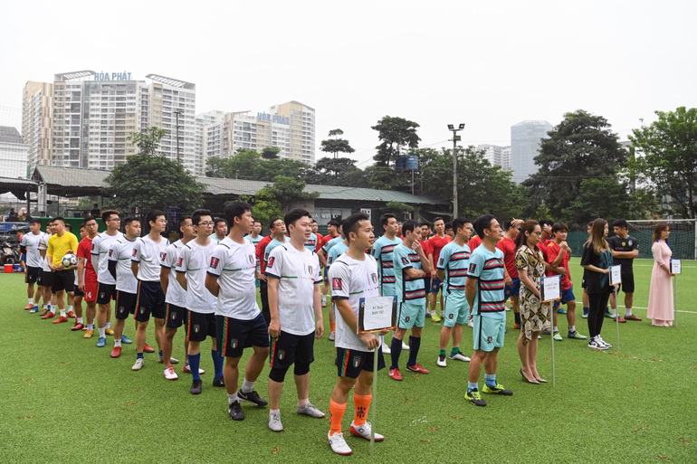 Nói là làm, FC Báo Dân trí giật cúp vô địch đầy kịch tính - 2 Nói là làm, FC Báo Dân trí giật cúp vô địch đầy kịch tính - 2
