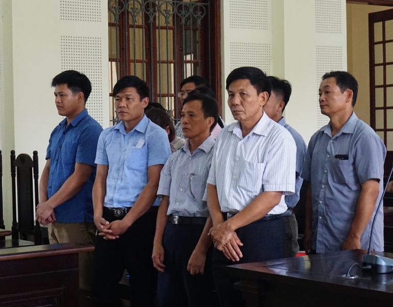 Mất cán bộ, mất tình thân vì… sốt đất - 2 Mất cán bộ, mất tình thân vì… sốt đất - 2