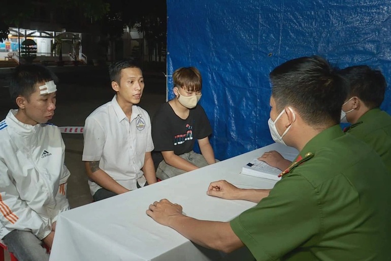 Nhóm thanh niên truy đuổi 2 đối tượng trộm chó gây thương vong - 1 Nhóm thanh niên truy đuổi 2 đối tượng trộm chó gây thương vong - 1