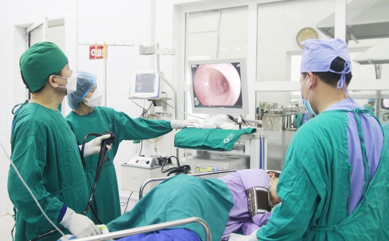6 dấu hiệu nguy cơ của ung thư đại tràng - 1 6 dấu hiệu nguy cơ của ung thư đại tràng - 1