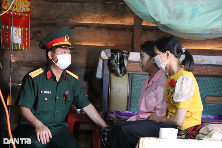Bạn đọc Dân trí hỗ trợ các hoàn cảnh khó khăn vùng biên giới Tuy Đức - 2 Bạn đọc Dân trí hỗ trợ các hoàn cảnh khó khăn vùng biên giới Tuy Đức - 2