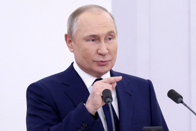 Ông Putin yêu cầu lính Ukraine hạ vũ khí, rút khỏi pháo đài ở Mariupol - 1 Ông Putin yêu cầu lính Ukraine hạ vũ khí, rút khỏi pháo đài ở Mariupol - 1