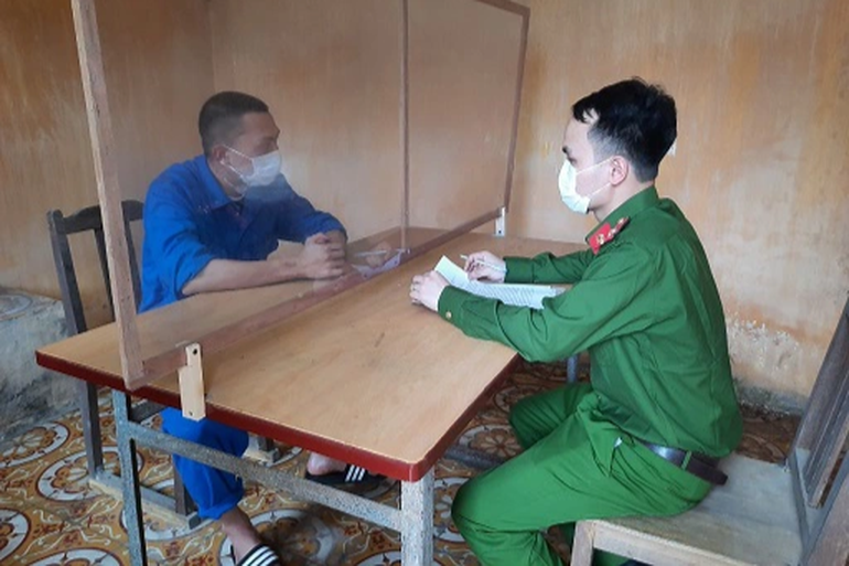 Cho vay hơn 15 tỷ đồng, thu lãi hơn 6 tỷ - 1 Cho vay hơn 15 tỷ đồng, thu lãi hơn 6 tỷ - 1