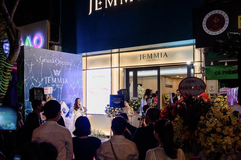 Jemmia Diamond khai trương showroom kim cương đầu tiên - Jemmia Diamond House - 1 Jemmia Diamond khai trương showroom kim cương đầu tiên - Jemmia Diamond House - 1