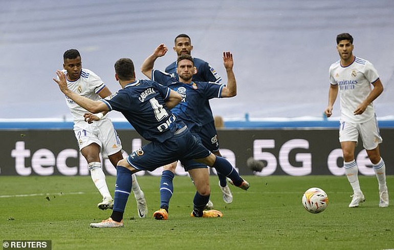 Real Madrid vô địch La Liga sớm 4 vòng đấu - 2 Real Madrid vô địch La Liga sớm 4 vòng đấu - 2