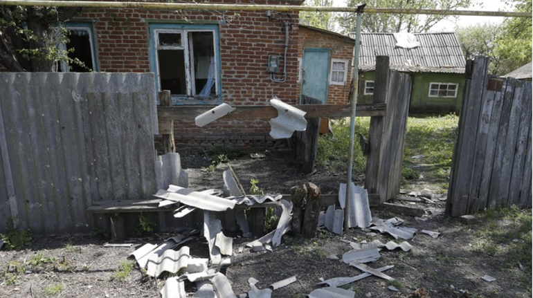 Nga tăng cường phòng vệ biên giới sau các vụ pháo kích từ Ukraine - 1