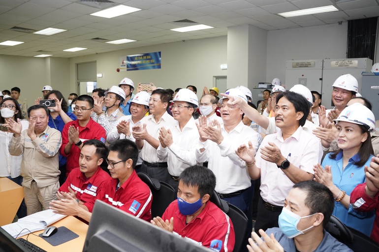 Tín hiệu mới ở nhà máy nhiệt điện 2 tỷ USD từng bê bết, đắp chiếu