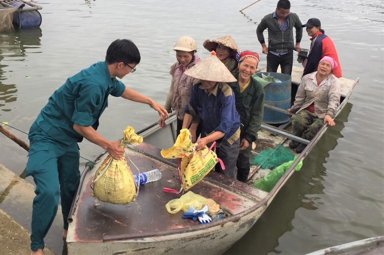 Hai phụ nữ lạc đường, mắc kẹt 2 ngày trong rừng sâu núi cao