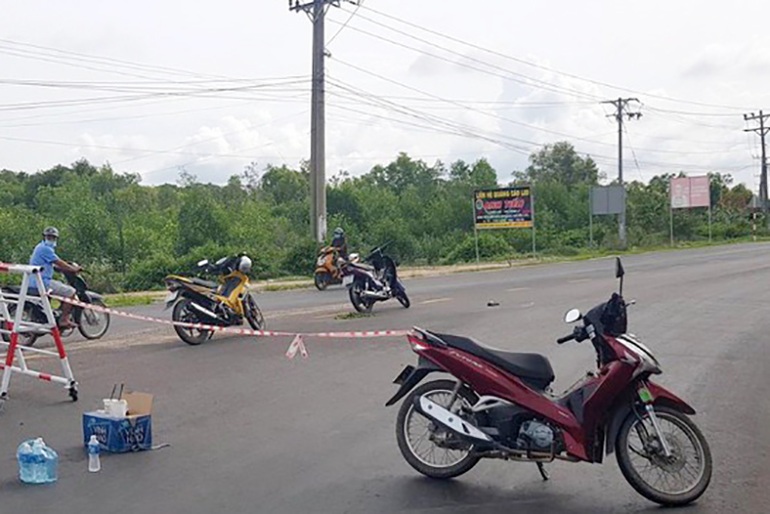 Công an truy tìm 5 nghi phạm vụ giết người táo tợn ở Bình Thuận - 2