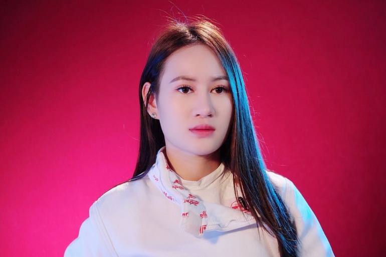 Hot girl đấu kiếm từng đoạt HCB SEA Games gây sốt khi trở thành trọng tài - 5