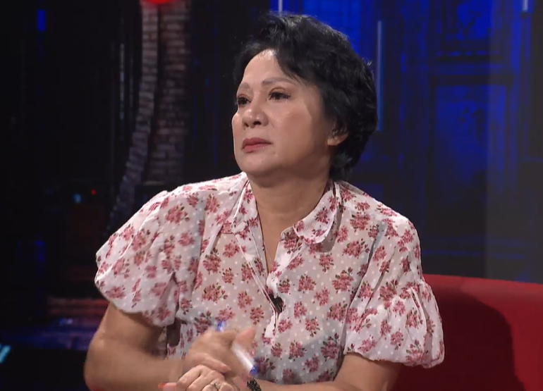 NSƯT Hương Dung tiết lộ về khoảng thời gian ngập trong nợ nần