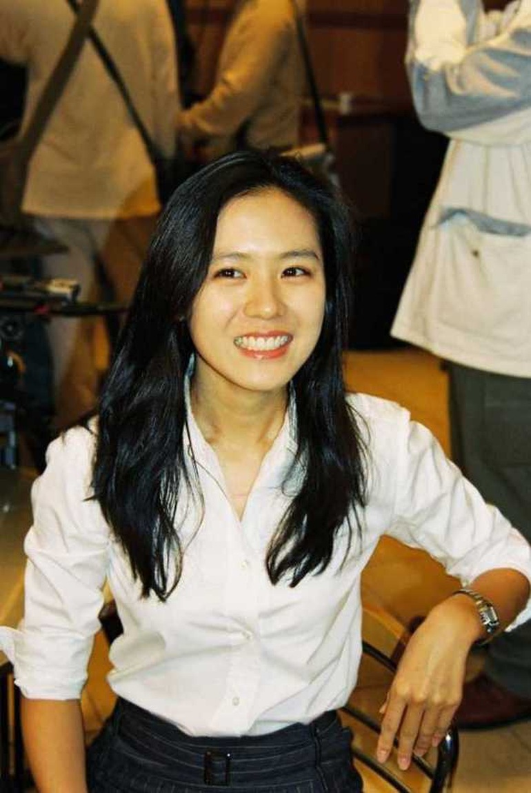 son-ye-jin-1-1653117337950.jpg