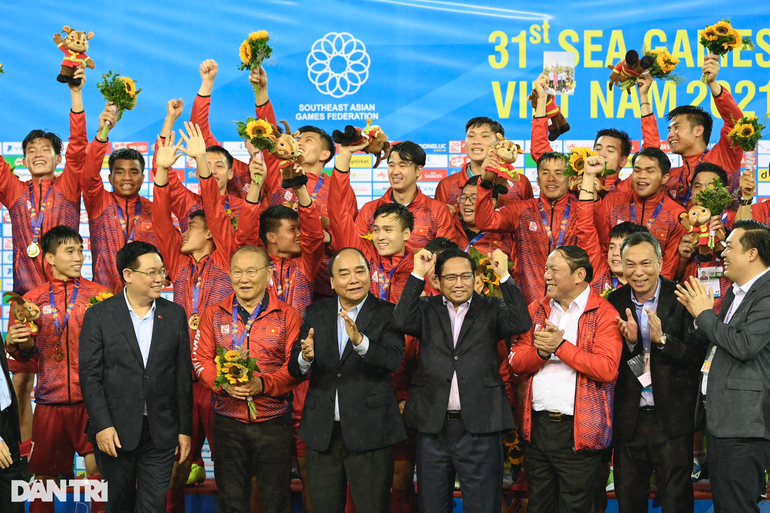 Đánh bại Thái Lan, U23 Việt Nam giành HCV SEA Games 31 | Báo Dân trí