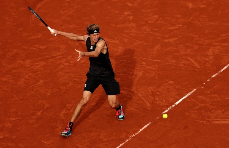 Alcaraz, Zverev tăng tốc ngay vòng đầu Roland Garros - 3