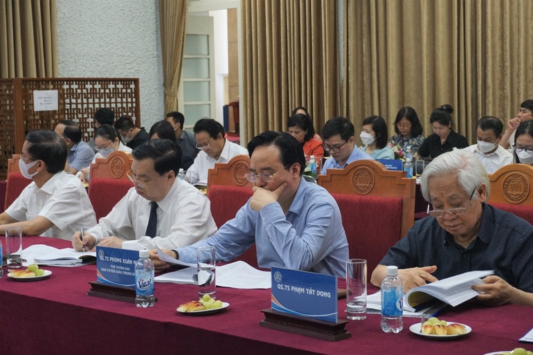 Phó Thủ tướng: Nên có cách thức hỗ trợ để mọi người thấy vui với việc học - 2