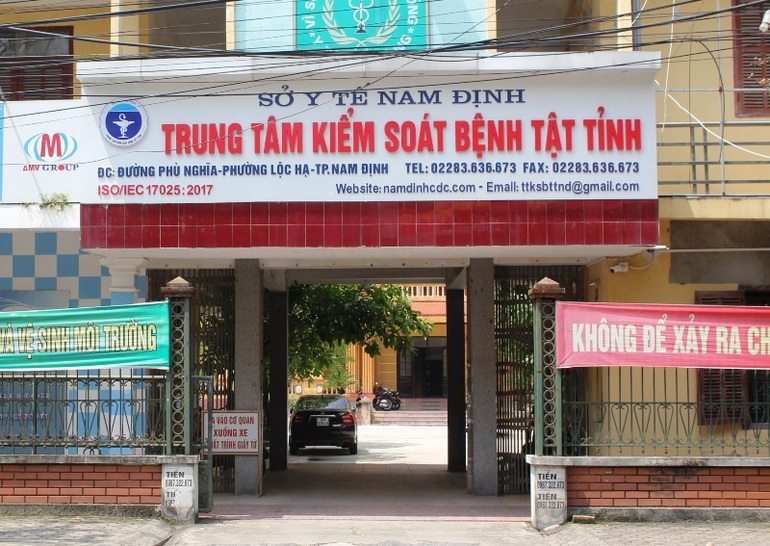CDC Nam Định nộp toàn bộ hồ sơ mua sắm cho công an - 1