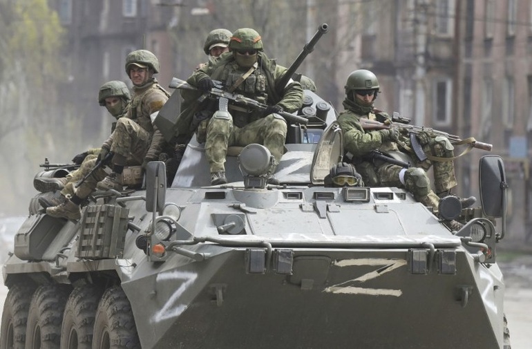 Tình báo Anh nói Nga đã kiểm soát một thị trấn chiến lược ở vùng Donbass - 1