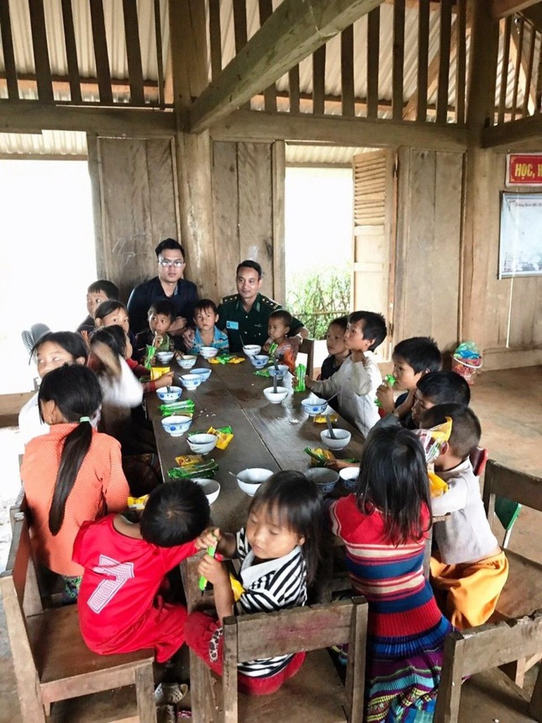 Vùng đất vắng bóng đàn ông