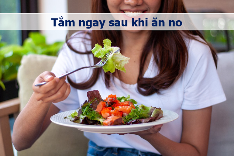 Mùa hè nắng nóng, tắm vào buổi tối tránh 3 điều này để không rước bệnh - 2