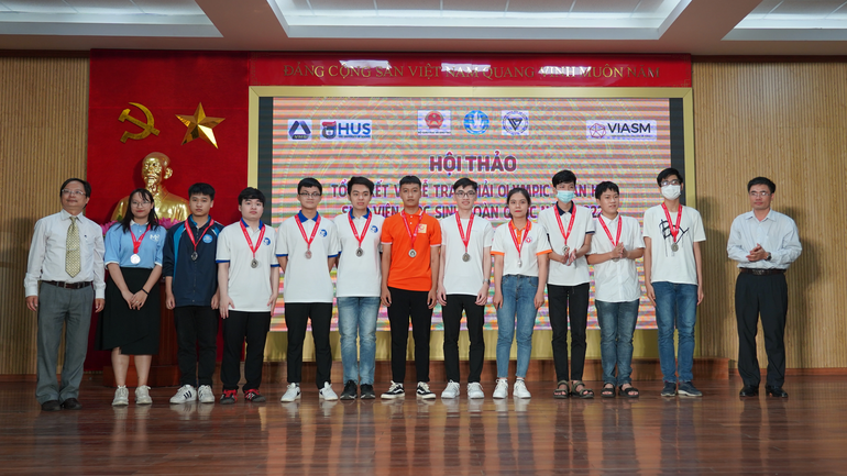 Nam sinh TPHCM đạt điểm cao nhất kỳ thi Olympic Toán học toàn quốc 2022 - 1