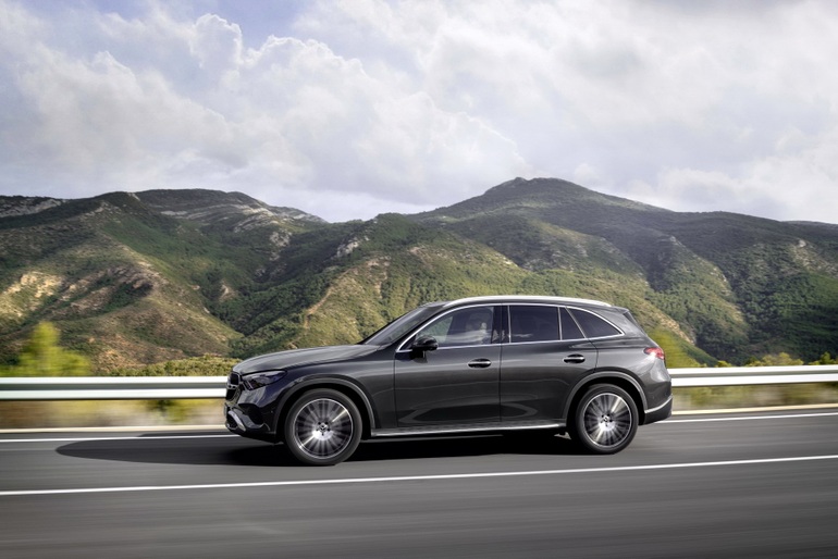 Mercedes-Benz GLC 2023 thay đổi ít nhưng quan trọng - 21