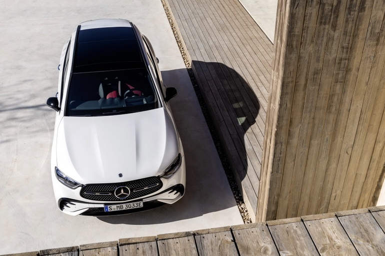 Mercedes-Benz GLC 2023 thay đổi ít nhưng quan trọng - 6