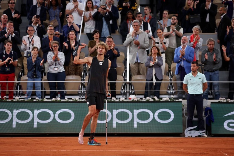 Zverev bất ngờ bỏ cuộc, Nadal lần thứ 14 vào chung kết Roland Garros - 2