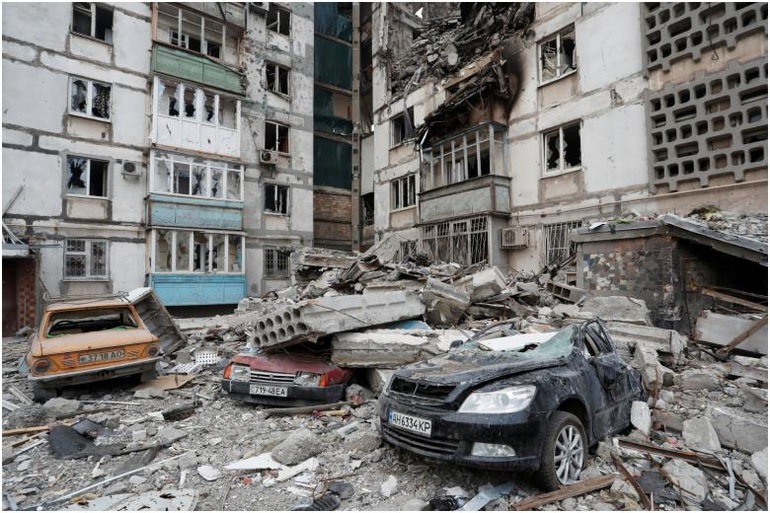 Thiệt hại của Nga - Ukraine sau 3 tháng chiến sự rung chuyển thế giới - 1