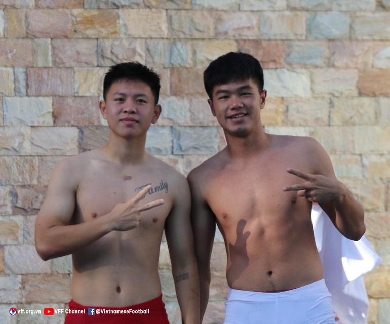 Đội hình toàn trai đẹp, chuẩn 6 múi của các cầu thủ U23 Việt Nam ...