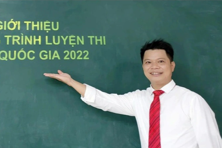 Khởi tố vụ lộ đề môn Sinh thi tốt nghiệp: Thầy giáo ở Hà Tĩnh bị tố nói gì? - 1 Khởi tố vụ lộ đề môn Sinh thi tốt nghiệp: Thầy giáo ở Hà Tĩnh bị tố nói gì? - 1