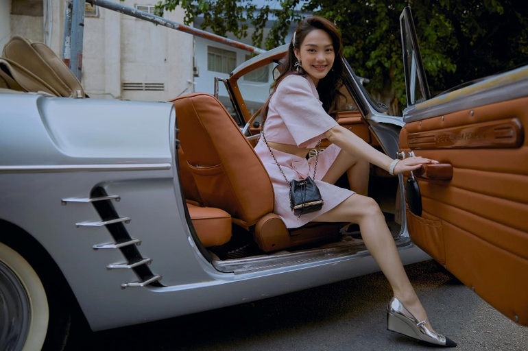 Minh Hằng giàu cỡ nào?