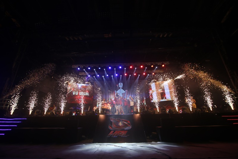 Giây phút đăng quang của nhà vô địch