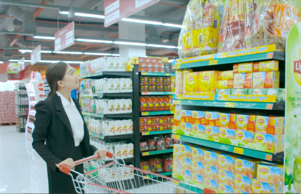 Chọn trà để tặng Tết cũng là gợi ý hay bởi thưởng trà ngày xuân là nét văn hóa truyền thống của hầu hết mọi gia đình Việt