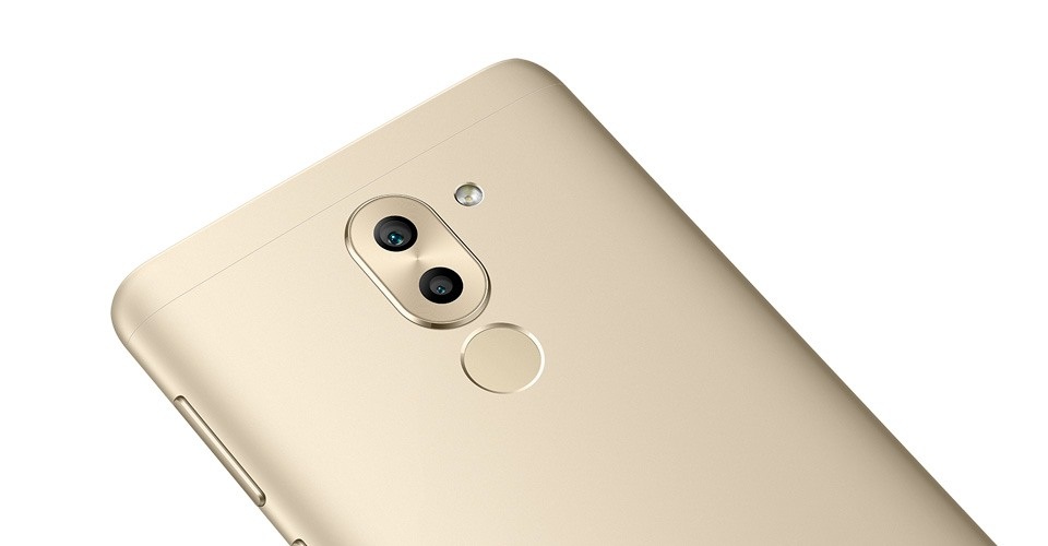 Huawei GR5 2017 - Smartphone đáng mua trong tầm giá 6 triệu đồng - 4 Cảm biến vân tay được bố trí ở mặt sau của Huawei GR5 2017, phiên bản 3.0 cho người dùng trải nghiệm vân tay nhanh, mượt mà.